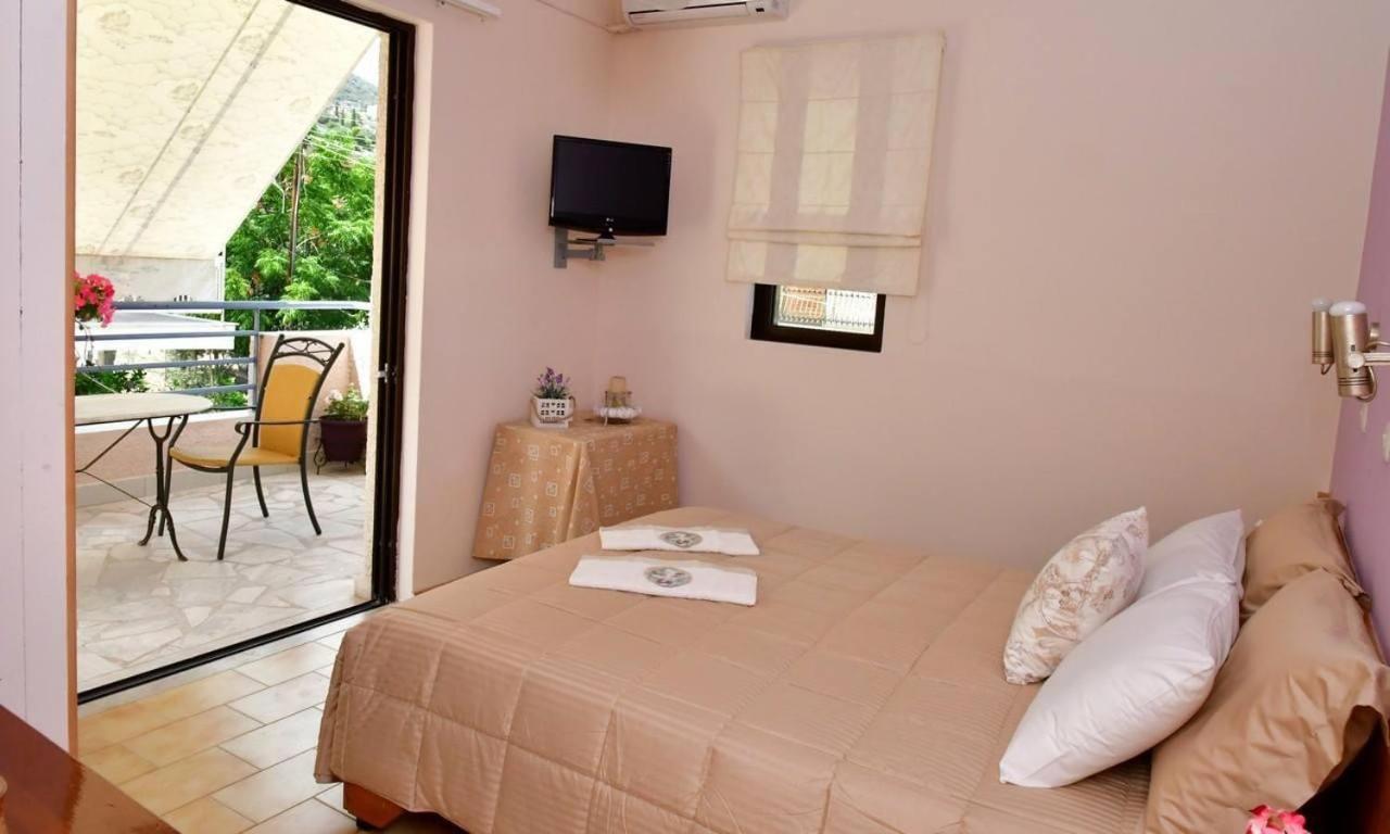 Konstantinos Apartments Tolón Exterior photo